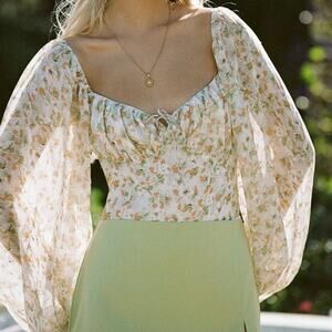 NWT Sabo Sorrell Floral Puff Sleeve Backless Romantic Bodysuit Size Small